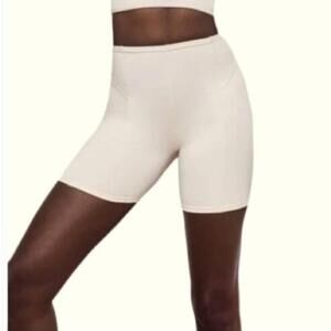 For Love & Lemons Cream High-Waisted Dana Bike Shorts Size Small